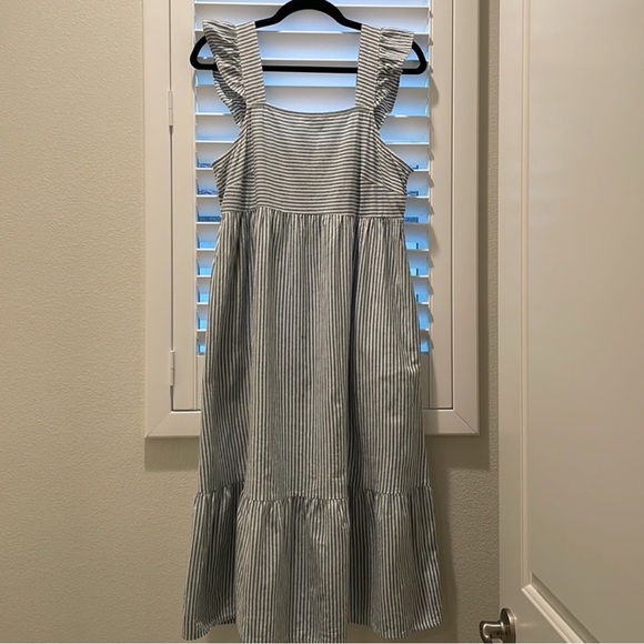 Universal Thread stripped ruffle sleeve maxi dress - Picture 2 of 4